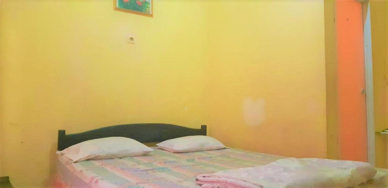 Spot On 2969 Hotel Citra Ayu Labuhan Exterior foto